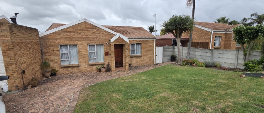 To Let 2 Bedroom Property for Rent in Brackenfell South Western Cape